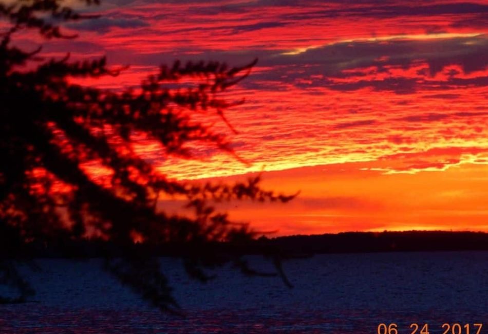 Drummond island water front rental.com